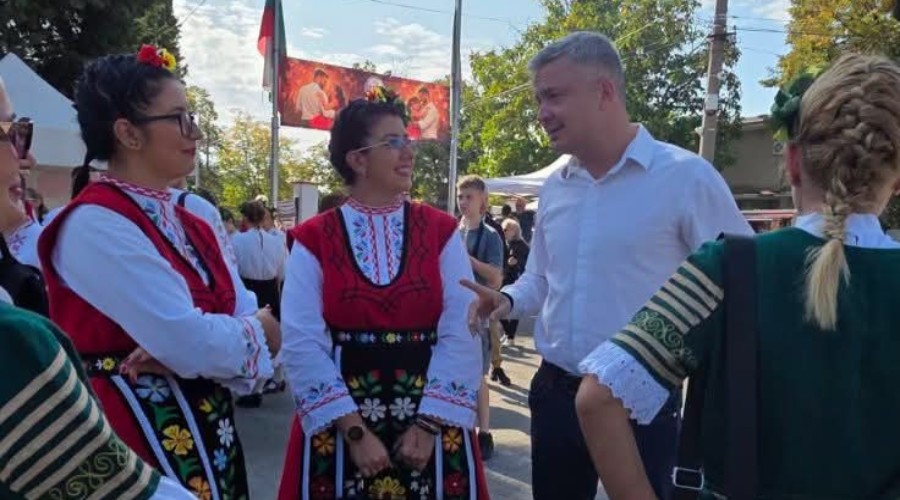 Старозагорското село Оряховица събра поколения и традиции на деветия Празник на ореха